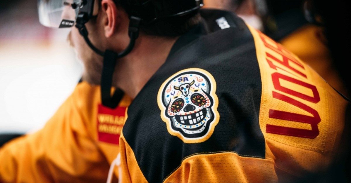 San Antonio Hockey Team Embraces Latino Culture
